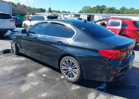 2019 BMW 540I xDrive z USA, uszkodzony, nr VIN WBAJE7C51KWW31519